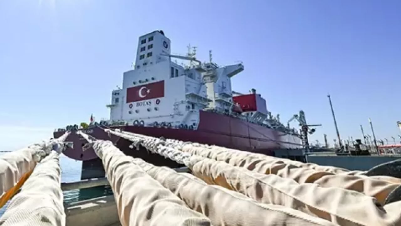 Foto - Mavi Vatan'da enerji hamlesi: Türkiye doğal gazda elini güçlendiriyor! İkinci FSRU ile arz güvenliğine dev takviye