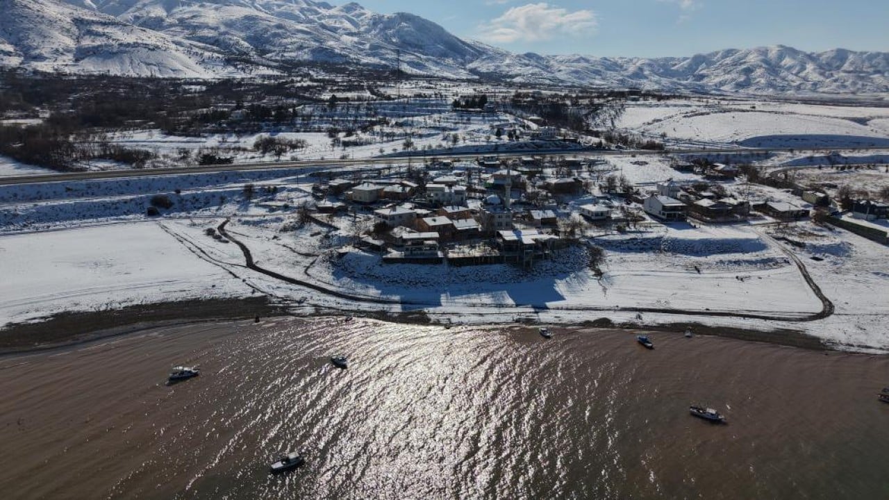Foto - Mavi ve beyazın buluşması büyüledi