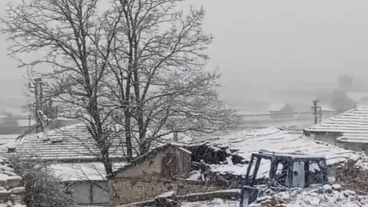 Foto - Mayıs ayında kar şoku: Kış geri döndü, yollar kapandı
