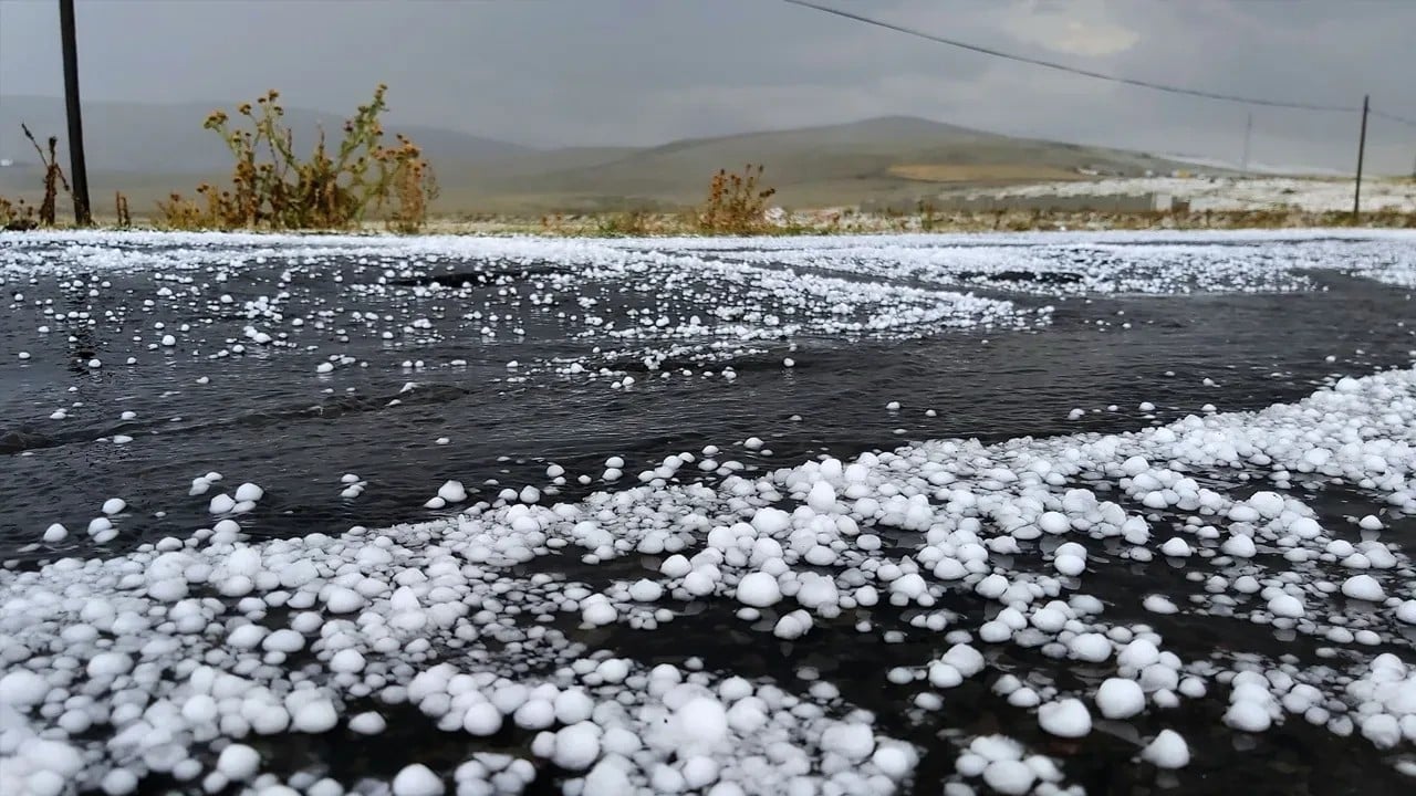 Foto - Mayıs ve haziranda zirve yapıyor Doluya karşı şimdiden tedbirinizi alın