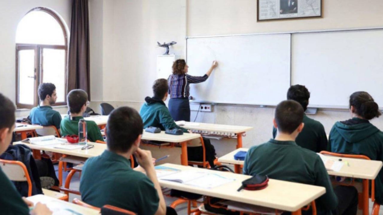 Foto - MEB gözlerinin yaşına bakmadı: 48 özel okulun ruhsatı iptal edildi!