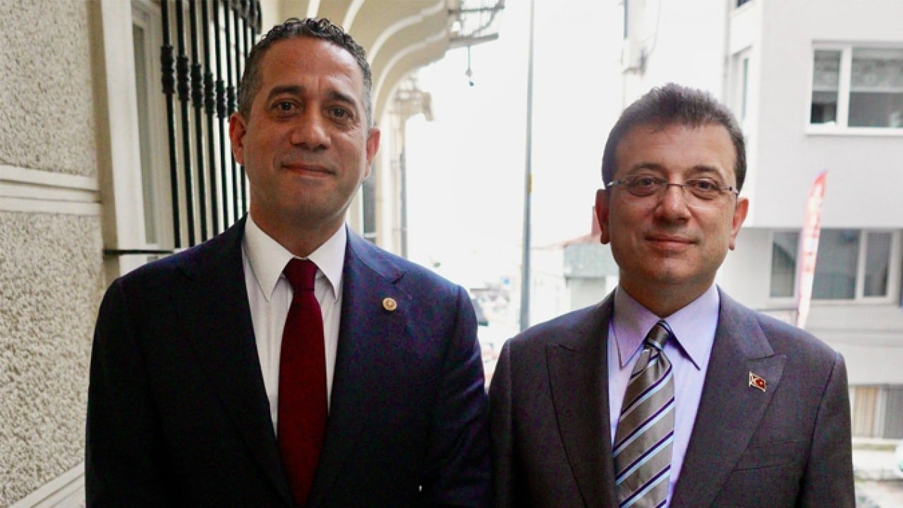 Foto - Meclis’te şov kokan hareketler! Rüşveti alan aldım diyor, veren verdim diyor… 5 bin TL’lik puro içen Mahir’e ne oluyor? 