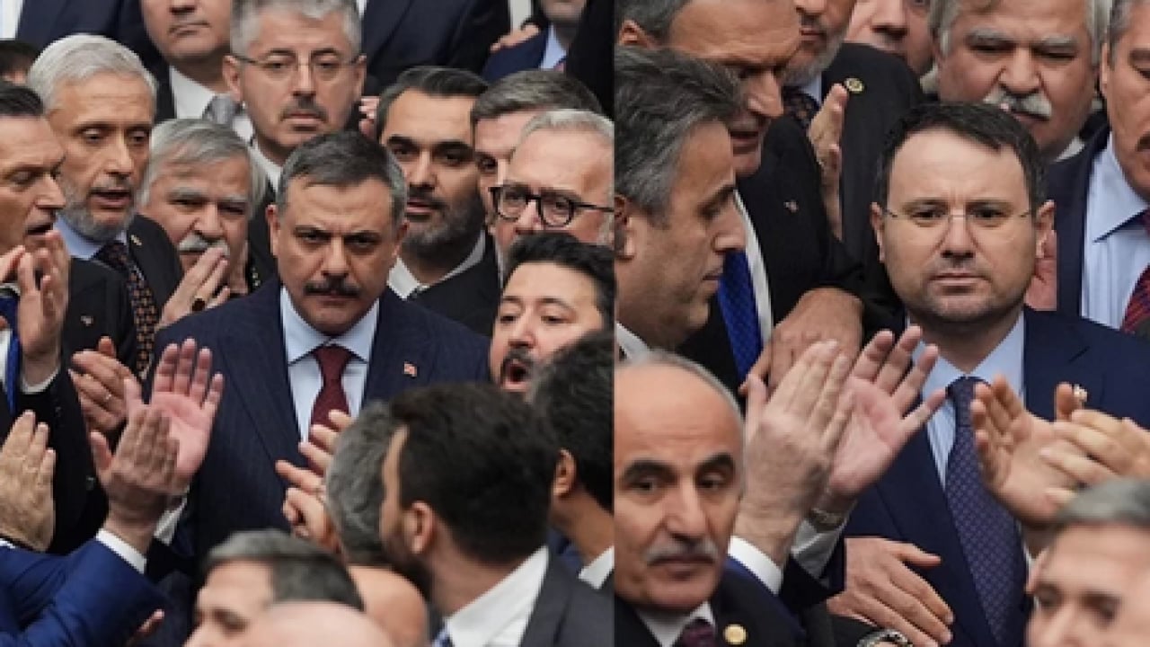 Foto - Meclis’teki CHP'nin kürsü işgalinin ardından Hasan Arslan'dan sert tepki! CHP artık şirazeden çıktı 