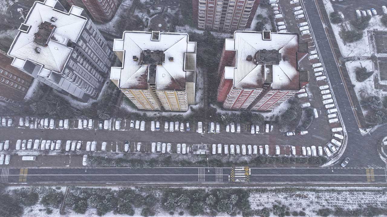 Foto - Mega kent İstanbul'un bazı ilçelerinde kar yağışı etkili oluyor