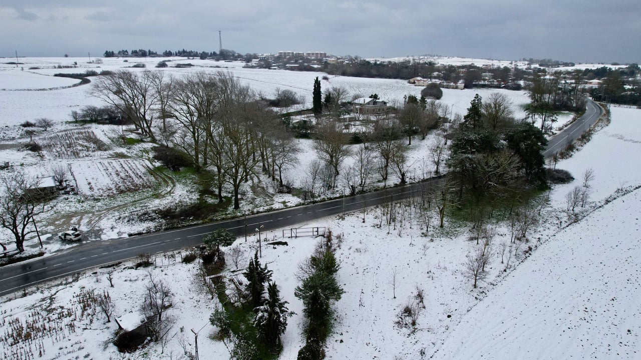 Foto - Megakentte kış manzarası! Burası Karadeniz değil İstanbul