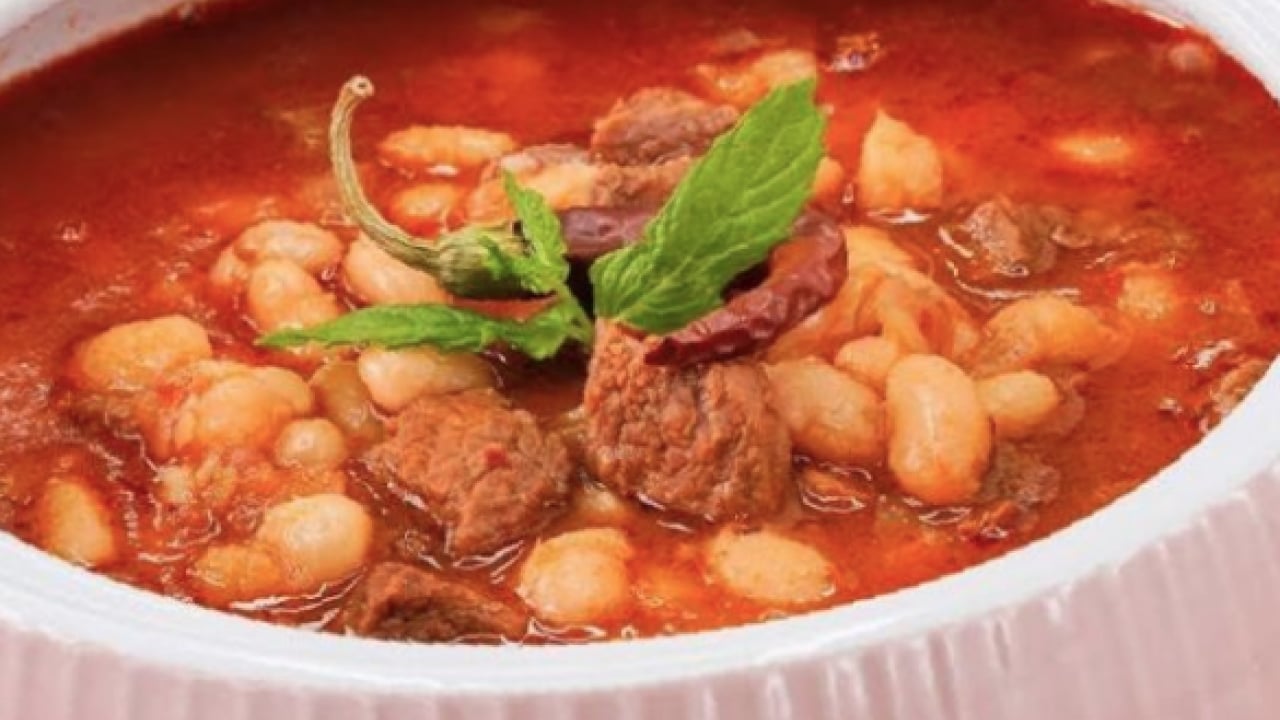 Foto - Meğer en pratik yolu buymuş... Kuru fasulyeyi haşlarken içine bir parça ekmek atın