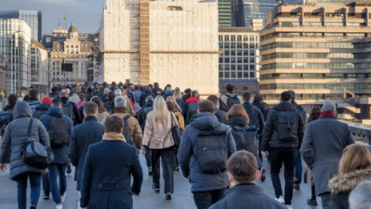 Foto - Meğer yavaş yürüyen insanlar… Yürüyüş tarzıyla karakter analizi ortaya çıkıyor!