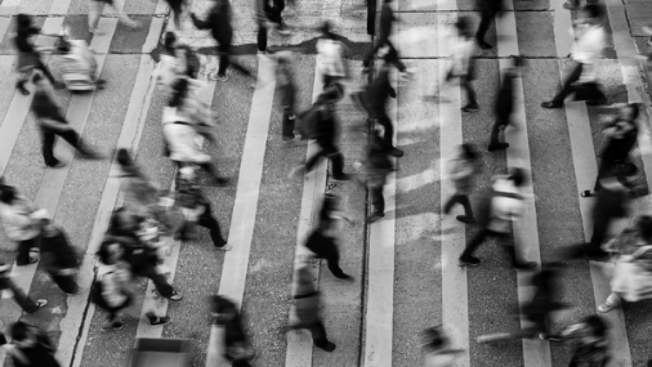 Meğer yavaş yürüyen insanlar… Yürüyüş tarzıyla karakter analizi ortaya çıkıyor!