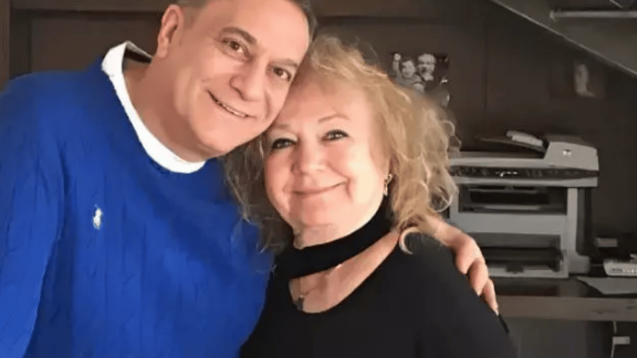 Foto - Mehmet Ali Erbil'in annesi vefat etmişti: Kızının yaptığı paylaşım tepki topladı!