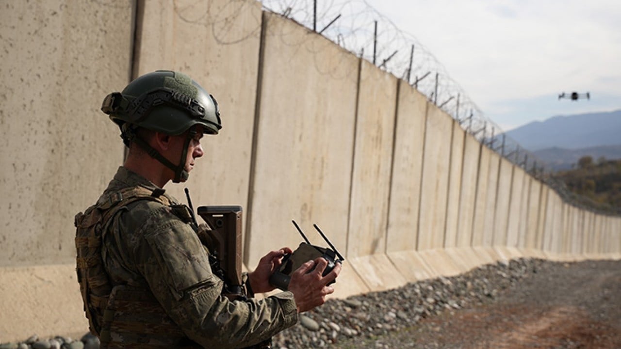 Foto - Mehmetçik 7/24 nöbette kuş uçurtmuyor