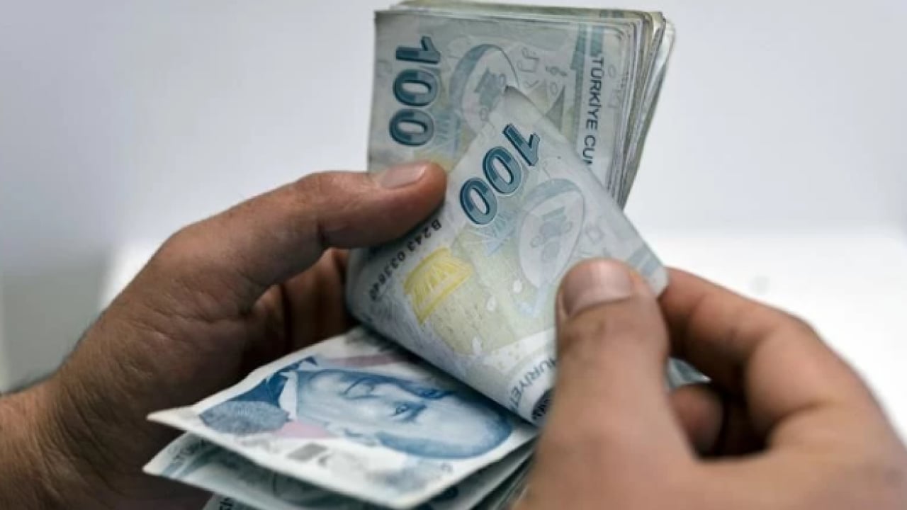 Foto - Memur ve emeklilere müjde! Zamlı maaşlar hesaplara yatıyor