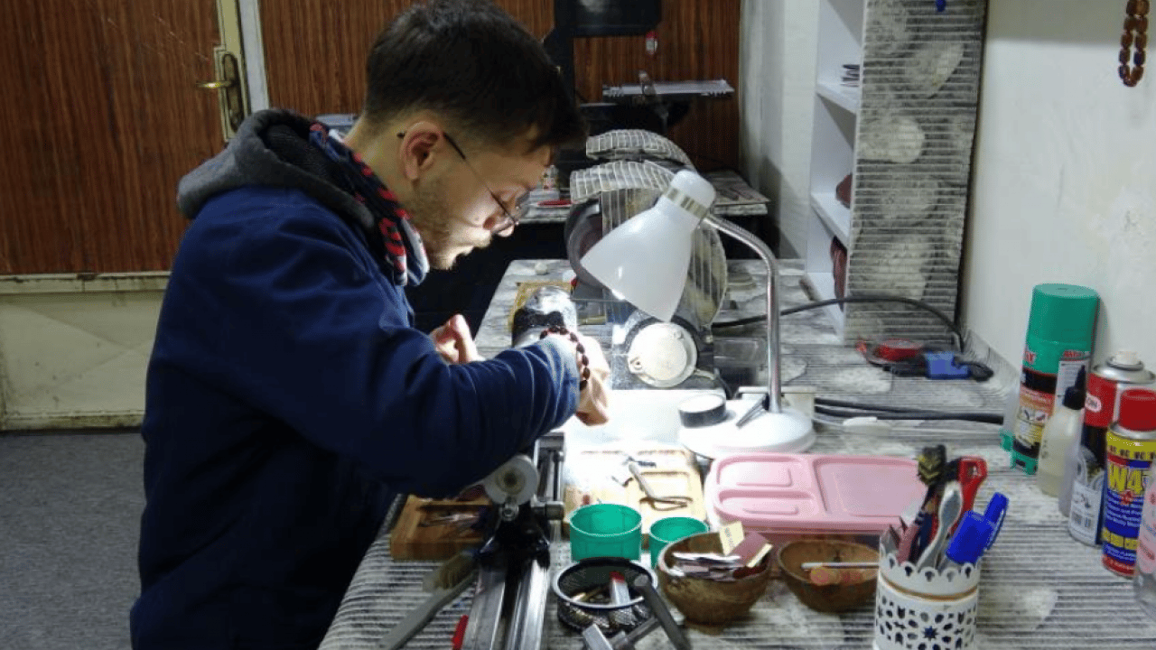 Foto - Merak ederek başladığı işin ustası oldu