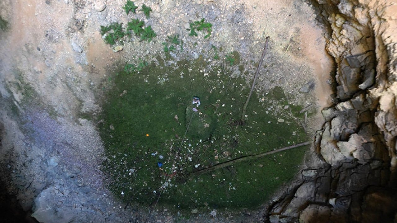 Foto - Merak edilen 90 metrelik kara deliğe ilk kez inildi