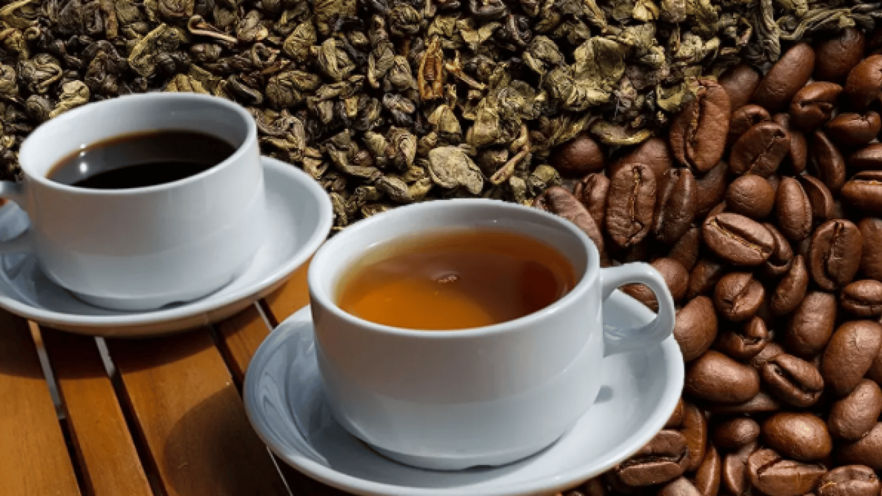 Merak edilen sorunun cevabı belli oldu: Çay mı kahve mi daha yararlı?