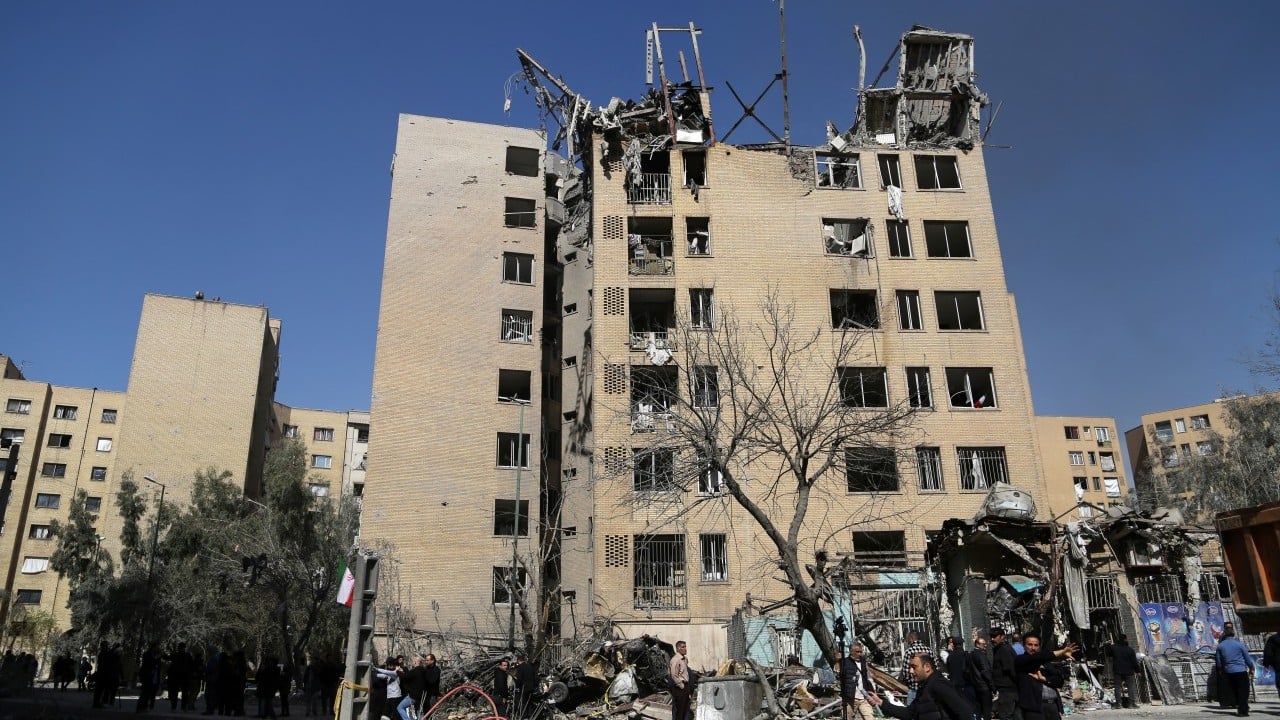 Foto - Merakla beklenen anket geldi... Avrupalılara İran'a yönelik saldırılar soruldu! Anketlerin sonuçları dikkat çekiyor