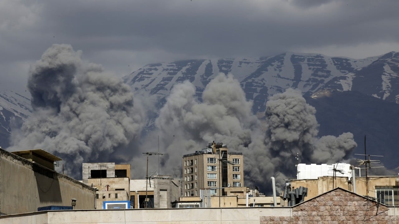 Foto - Merakla beklenen anket geldi... Avrupalılara İran'a yönelik saldırılar soruldu! Anketlerin sonuçları dikkat çekiyor