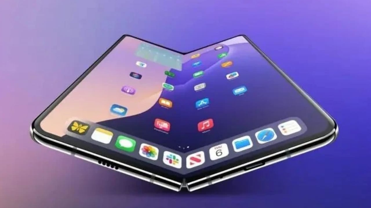 Foto - Merakla bekleniyordu: Katlanabilir iPhone görücüye çıktı!