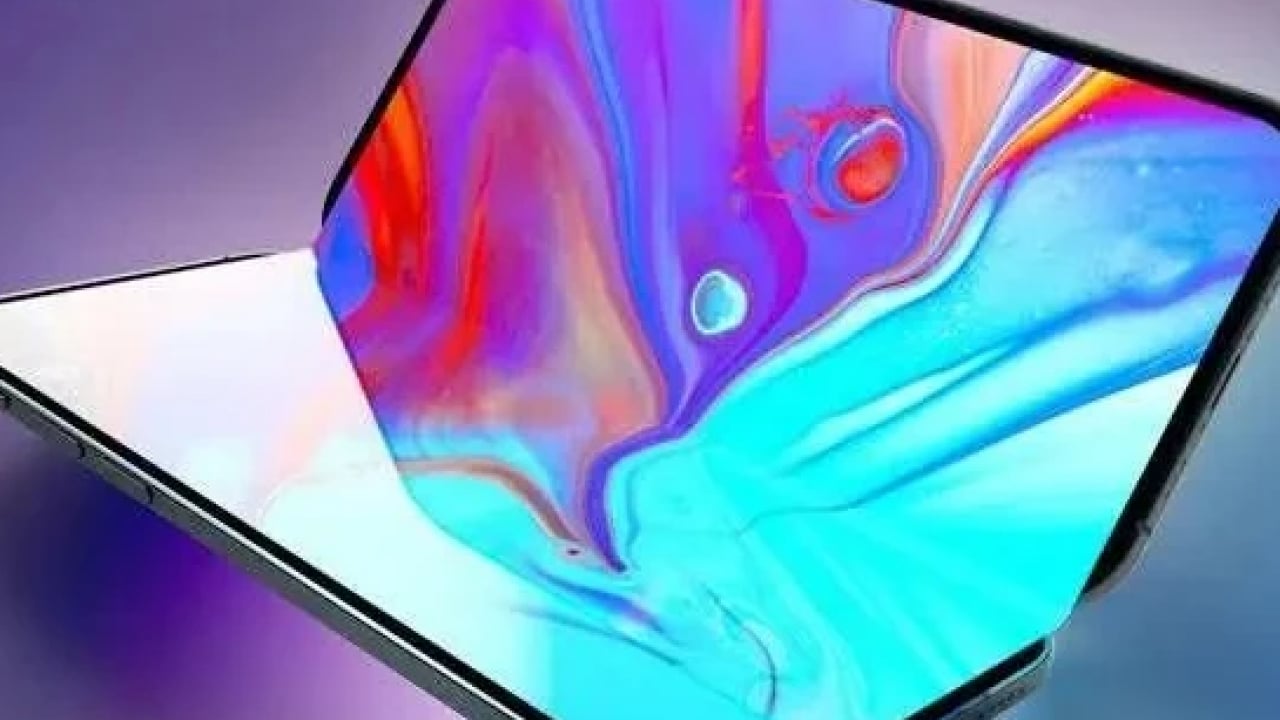 Foto - Merakla bekleniyordu: Katlanabilir iPhone görücüye çıktı!
