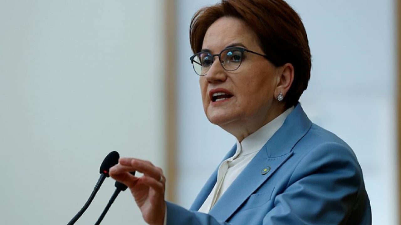 Foto - Meral Akşener’e ‘siyasete dönecek misiniz’ diye soruldu