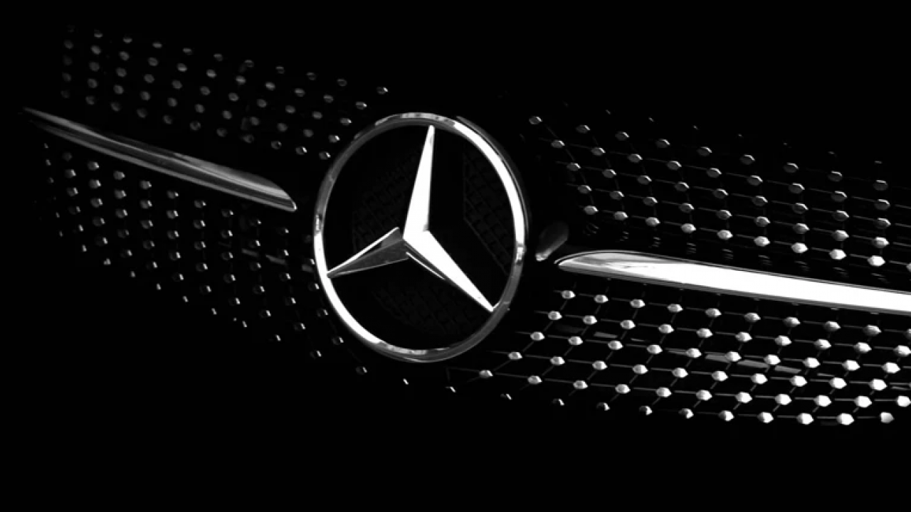 Mercedes-Benz bu araçlarını geri çağırdı! Lüks modellerde 'ekran' krizi