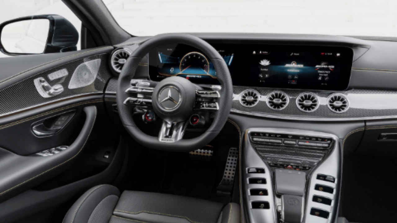 Foto - Mercedes-Benz bu araçlarını geri çağırdı! Lüks modellerde 'ekran' krizi
