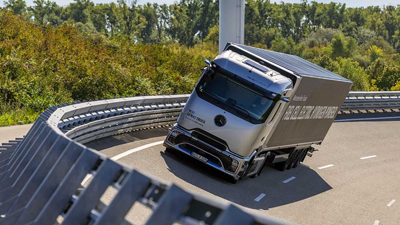 Foto - Mercedes pes etmiyor! 1000 kilometre menzili var