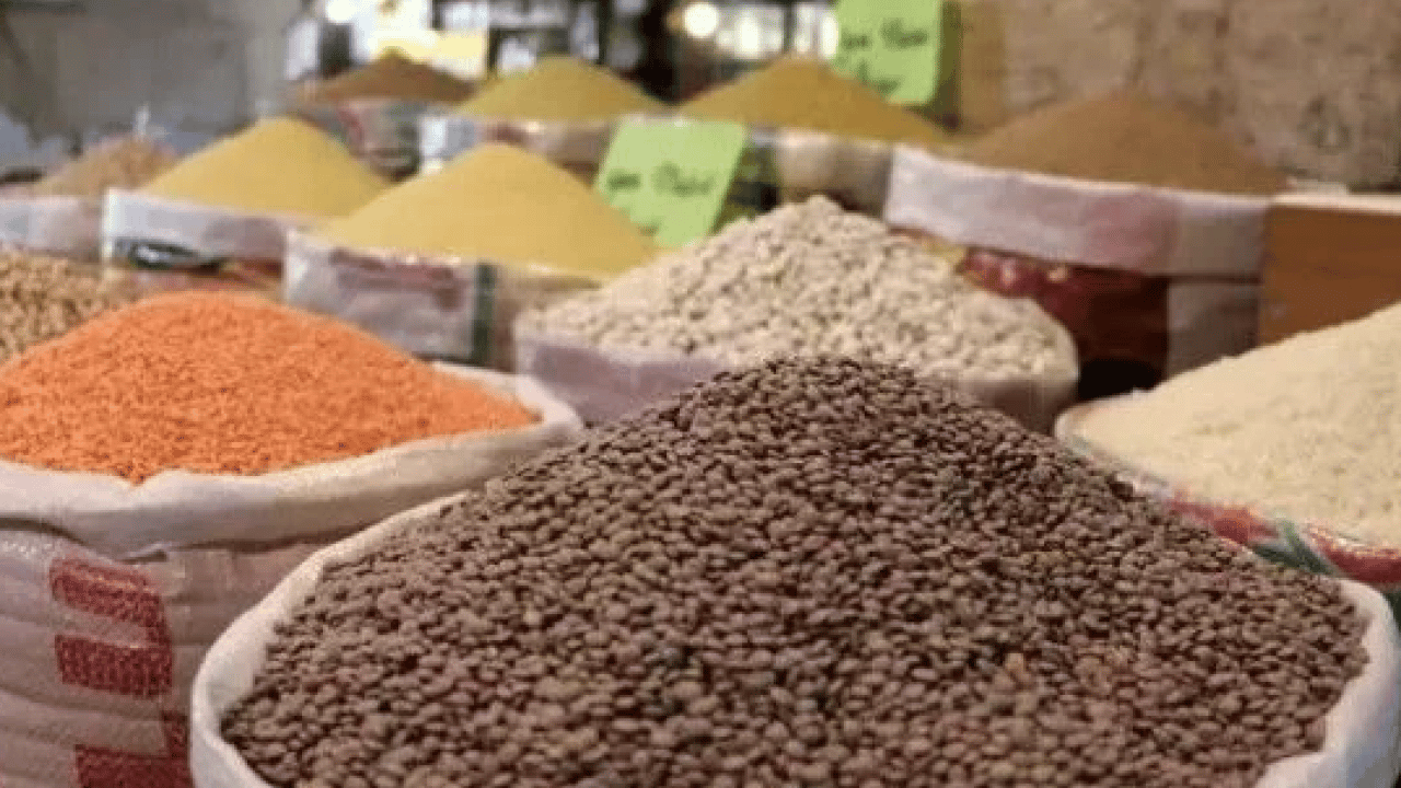 Foto - Mercimek, nohut ve daha neler neler... Böceklenme tarih oluyor: Bakliyatları bu şekilde...