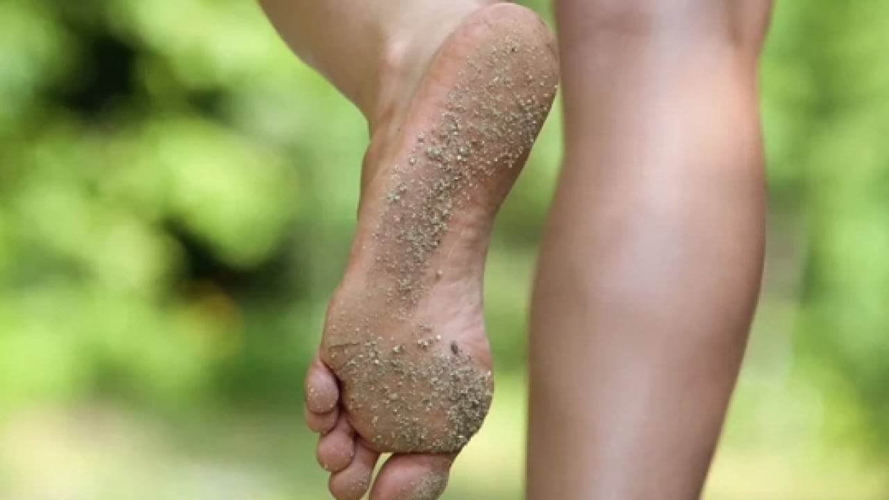 Foto - Merdiven inerken, tramvayda denge... Tek ayak üzerinde durmanın şaşırtıcı faydaları