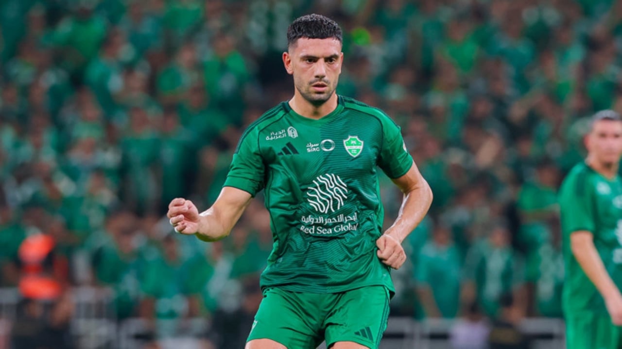 Foto - Merih Demiral’ı açıklayan Hakan Safi’ye büyük şok! Resmen ne yapacağını şaşırdı