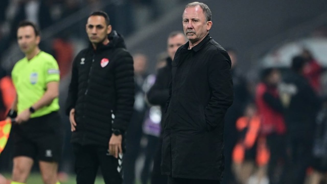 Foto - Mert gönderildi peki... Beşiktaş Jörgensen'i istiyor: Ancak Chelsea'nin planlaması belli