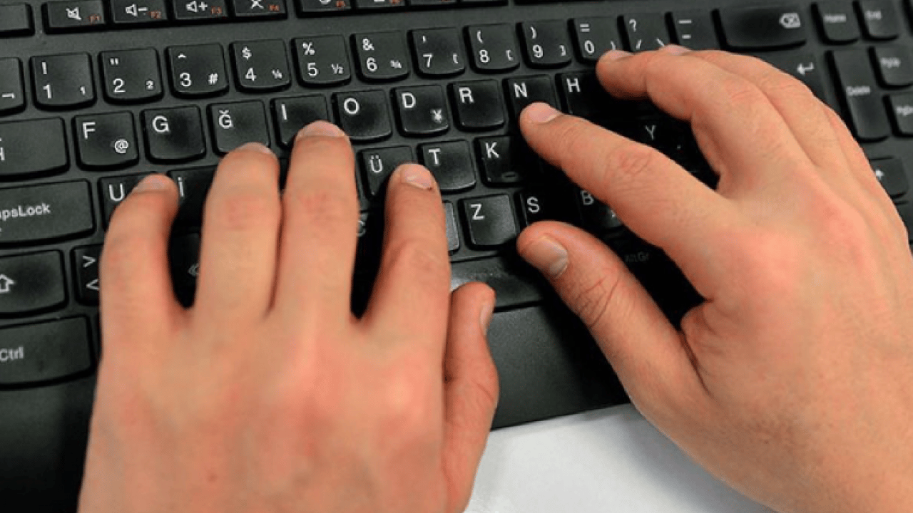 Meta’da yapay zeka savaşı: Çalışanlar veriye dönüşüyor