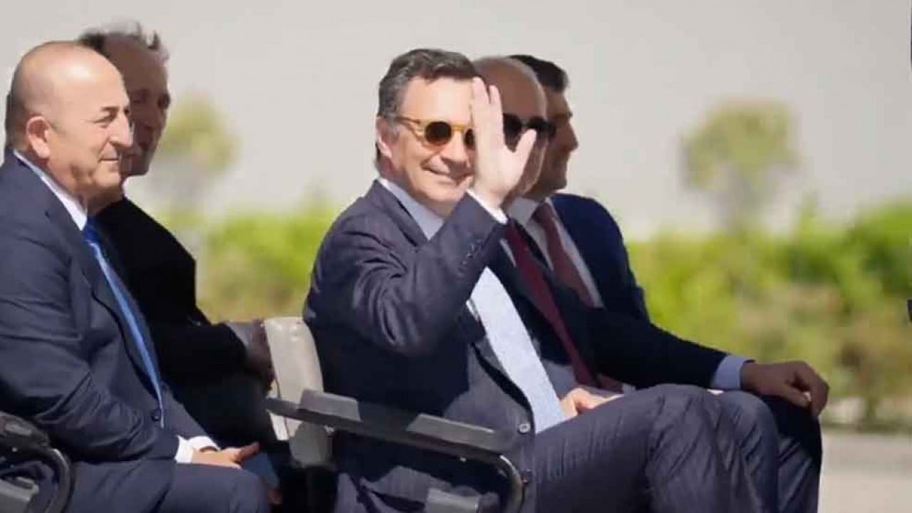 Foto - Mete Yarar, Baykar'a hangi amaçla geldiklerini açıkladı: Harıl harıl arıyorlar