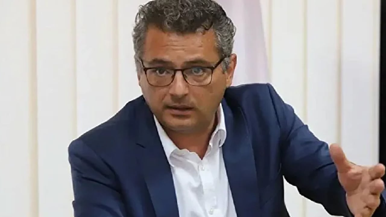 Foto - Mete Yarar'dan KKTC'deki federasyonu savunan Tufan Erhürman'a tepki! Kıbrıs Türkleri için büyük bir tezgâh var!