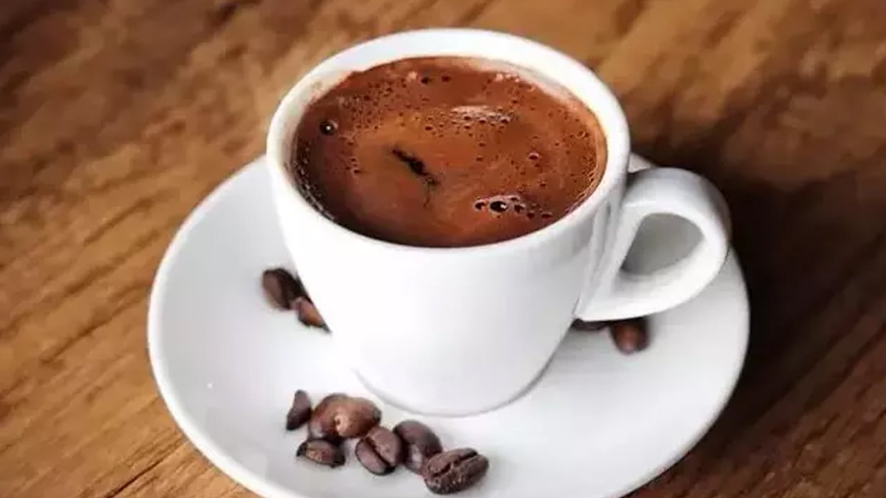 Foto - Metebolizmanızı deli gibi çalıştıran kahve: Yağı jet motoru hızında cayır cayır yaktı! İster sıcak ister soğuk yemek sonrası için