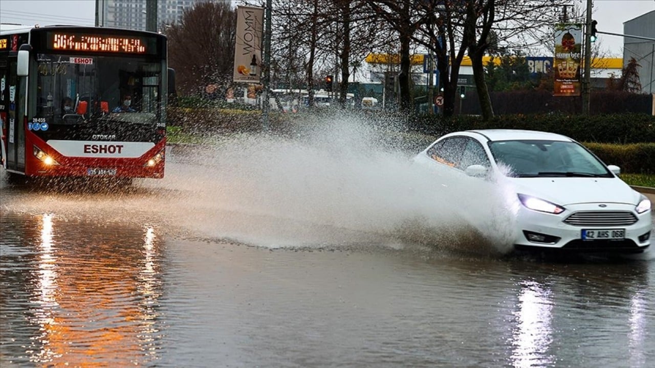 Foto - Meteoroloji o bölgeler için fırtına ve sağanak uyarısı yaptı