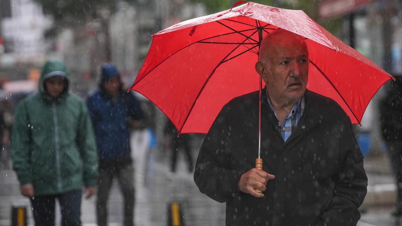 Meteoroloji’den hafta sonu uyarısı! Yurt genelinde yağışlı hava etkili olacak