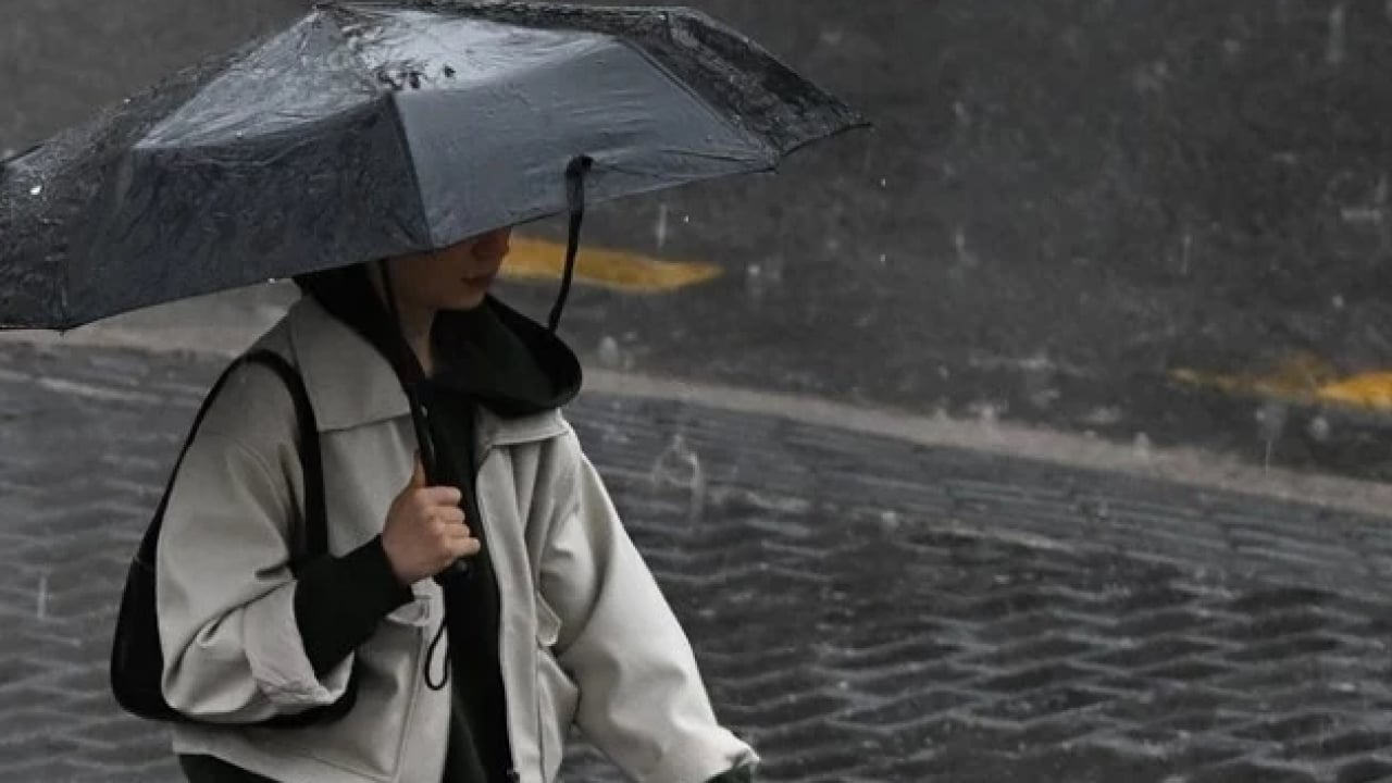 Foto - Meterolojiden uyarı üstüne uyarı: İstanbul'da yağmur ne zaman bitecek?