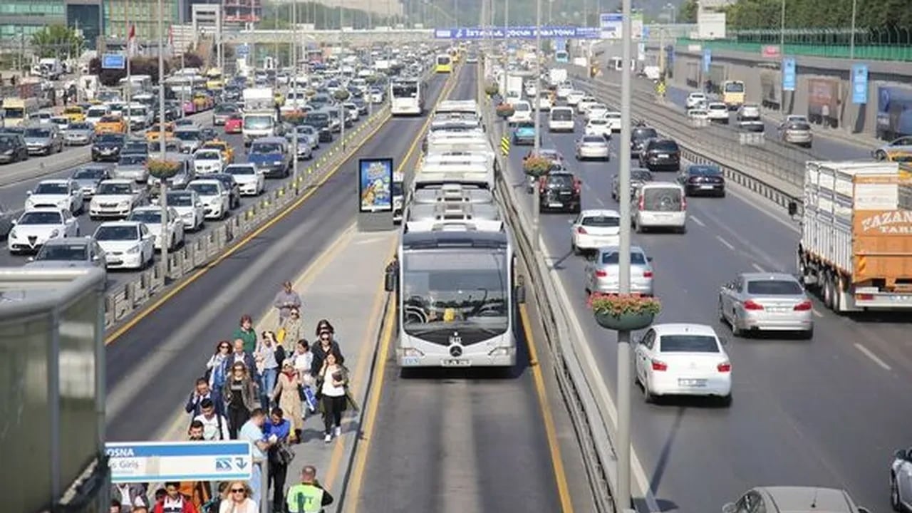Foto - Metrobüs güzergahı değişiyor! Fatih Sultan Mehmet Köprüsü için sürpriz karar çıktı