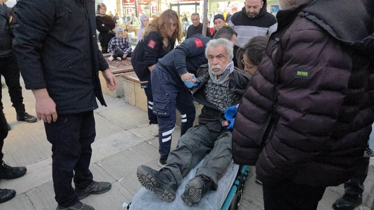 Foto - Mezarlıkta rakı içenlere göre çağdaşlık! Alkol belasının ibretlik görüntüsü