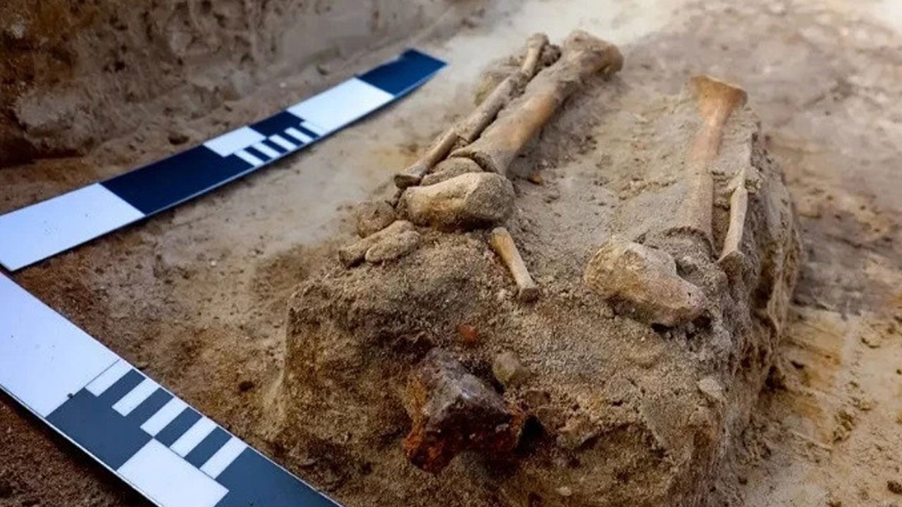 Foto - Mezarlıkta vampir önlemi: Ölüler geri dönmesin diye yaptıkları dehşete düşürdü