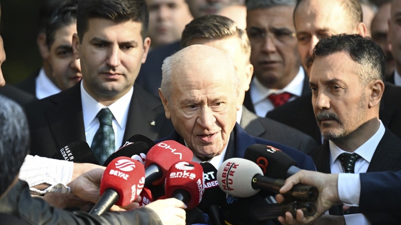 Foto - MHP lideri Bahçeli, Alparslan Türkeş'in kabrini ziyaret etti