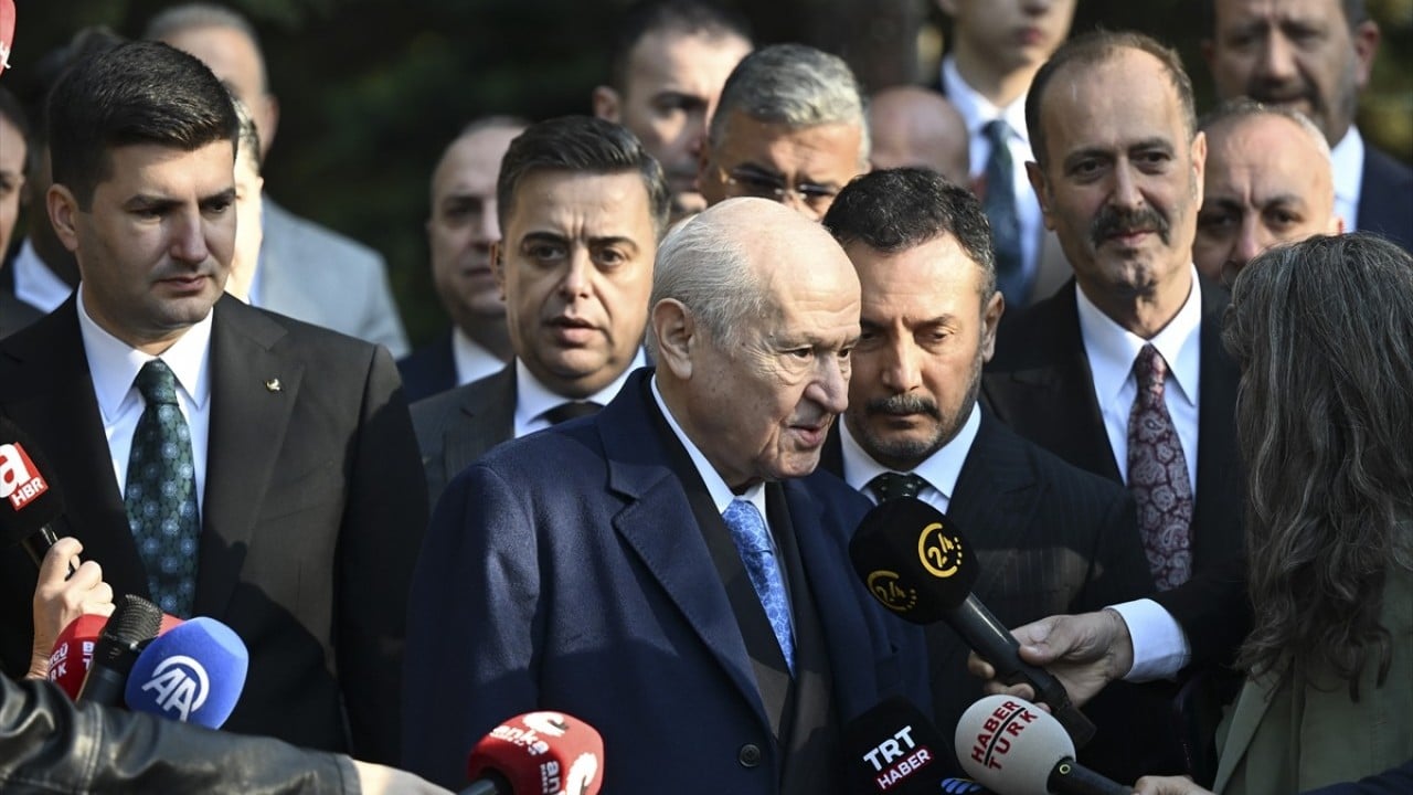 Foto - MHP lideri Bahçeli, Alparslan Türkeş'in kabrini ziyaret etti
