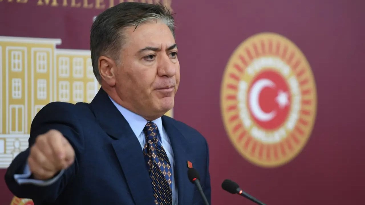 Foto - MHP lideri, herkesi ters köşe yapmıştı! Özgür Özel cephesinden Bahçeli’nin olay teklifine cevap