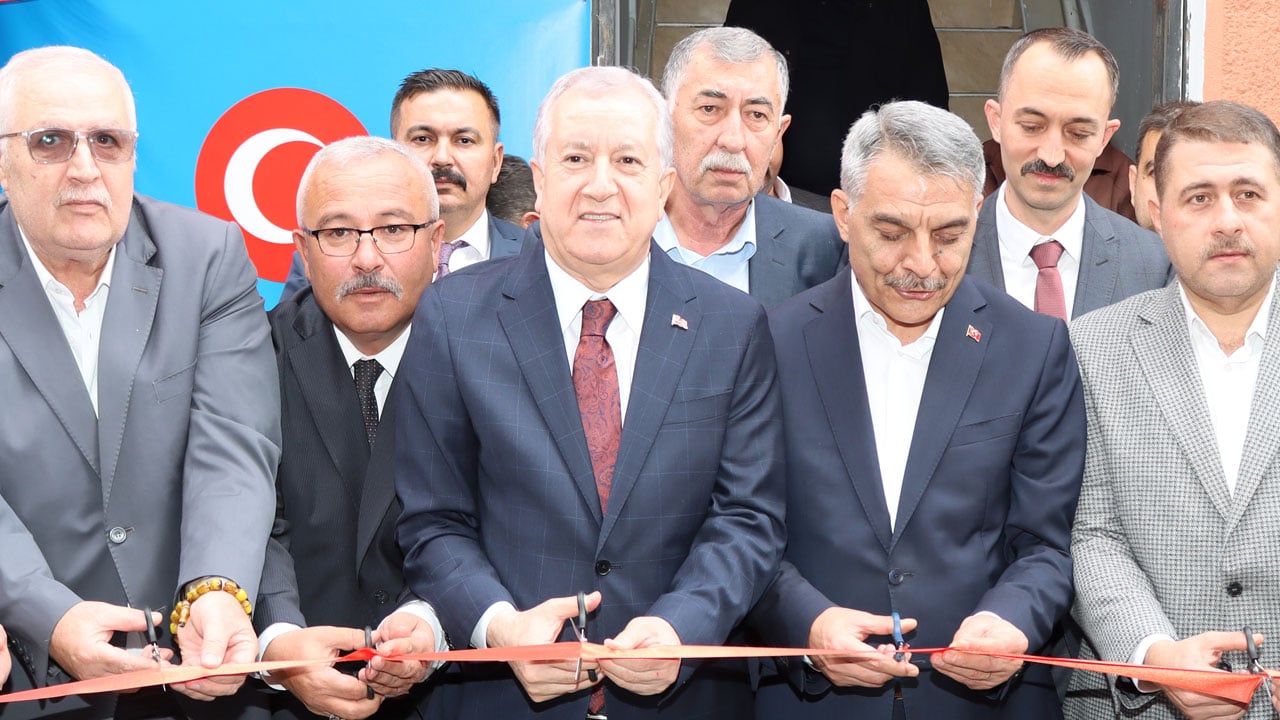 Foto - MHP’li Durmaz’dan kimliksizleşme uyarısı: Gençliğimiz kuşatma altında