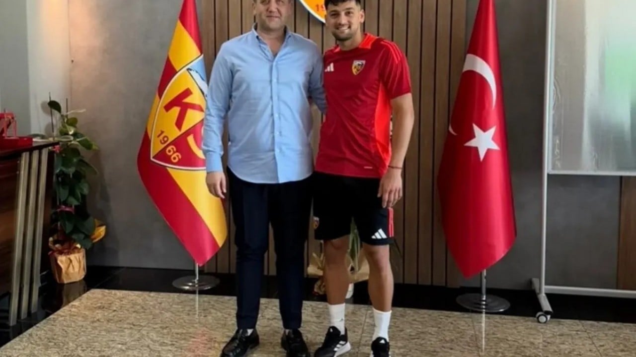Foto - MHP'li vekil bahisten ceza alan ünlü futbolcuya destek çıktı: Maaşını cebimden ödeyeceğim