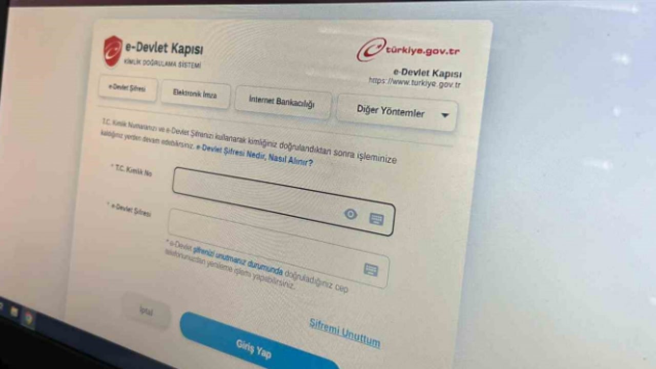 Foto - MHRS kullananlar dikkat: Tüm paranız buharlaşabilir!