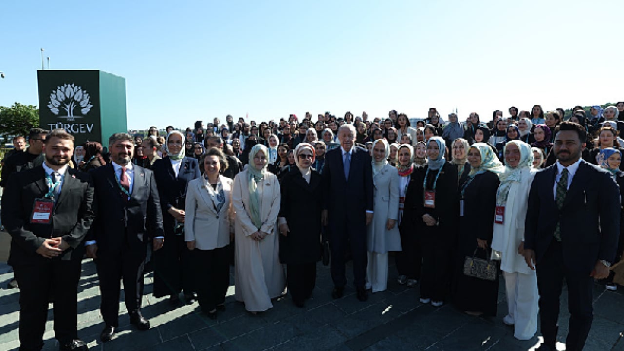 Foto - Milletin cevabı net: Yine Erdoğan