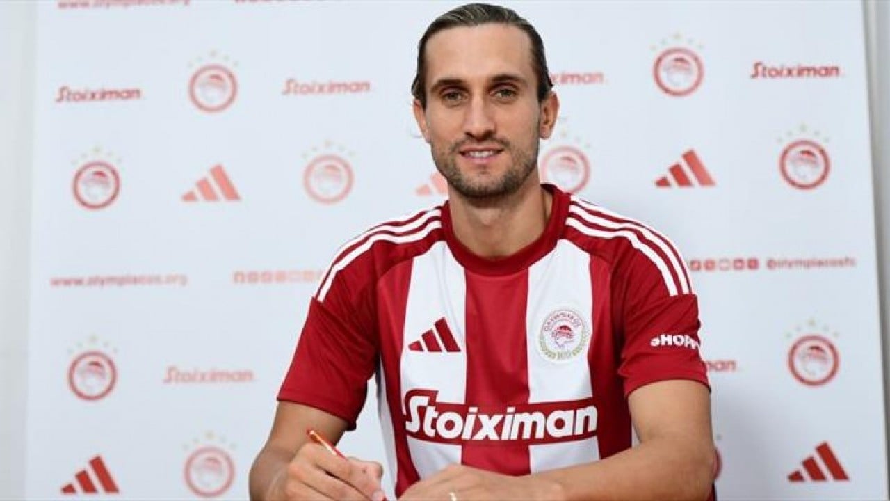 Foto - Milli futbolcudan kötü haber! 6 yılda üçüncü kez aynı yerden sakatlandı 