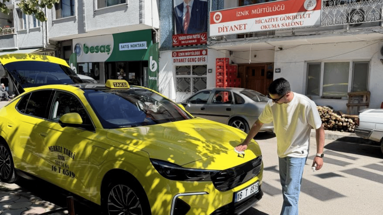Foto - Milli gurur ticari yollarda: Togg’un yeni modeli T10F ilk kez taksi oldu! Kısa sürede ilgi odağı haline geldi