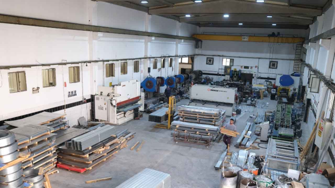 Foto - Milli maç aralarına reklam veriyordu! Sanayi devi iflasın eşiğine geldi